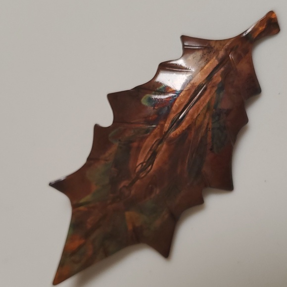 Copper Leaf Pin w/Bronzy Green Finish - Picture 1 of 6